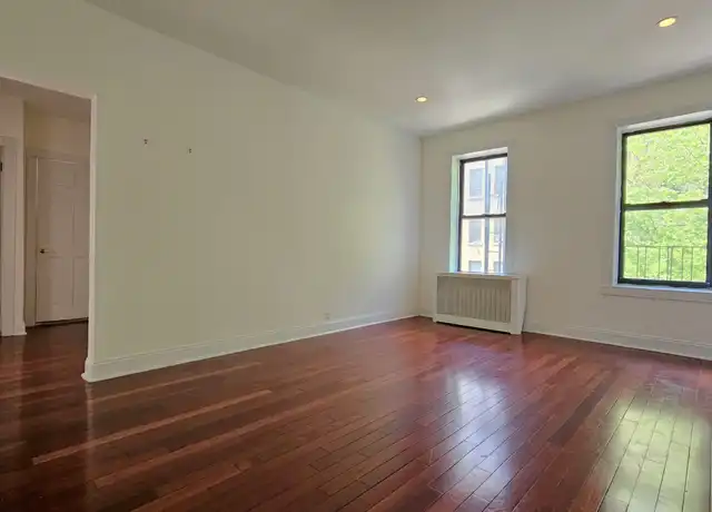 Property at 20 Magaw Pl Unit 22, New York, NY, 10033, 3 beds, 2 baths, [object Object]