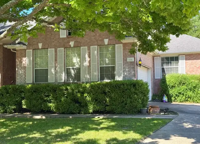 Property at 1104 Vanderbilt Cir, Pflugerville, TX, 78660, 4 beds, 2 baths, [object Object]