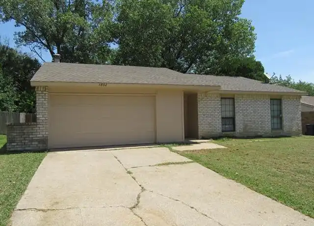 Property at 1802 Pilot Way, Garland, TX, 75040, 3 beds, 2 baths, [object Object]