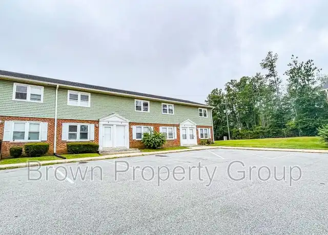 Property at 2113 Grand Prix Dr Unit R, Fayetteville, NC, 28303, 2 beds, 1.5 baths, [object Object]