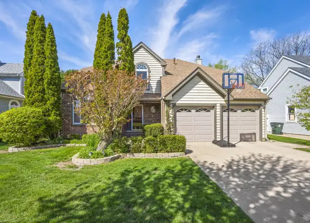 Property at 422 New York Ln, Elk Grove Village, IL, 60007, 4 beds, 2.5 baths, [object Object]