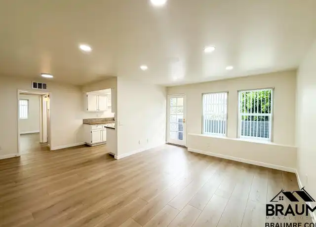 Property at 15000 Burbank Blvd Unit 101, Sherman Oaks, CA, 91411, 1 bed, 1 bath, [object Object]