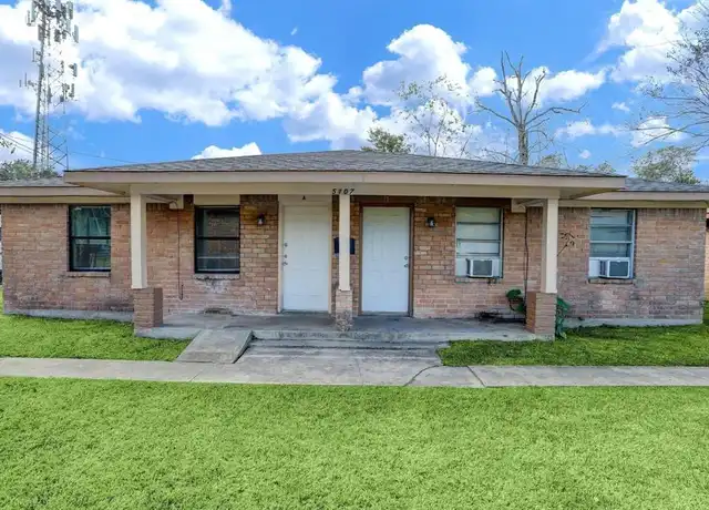 Property at 5109 Clover St, Houston, TX, 77033, 2 beds, 1 bath, [object Object]