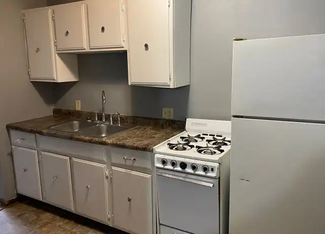 Property at 1130 5th Ave Unit 1, Antigo, WI, 54409, 1 bed, 1 bath, [object Object]