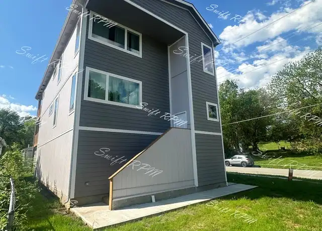 Property at 119 Kickapoo St Unit b, Leavenworth, KS, 66048, 2 beds, 2 baths, [object Object]