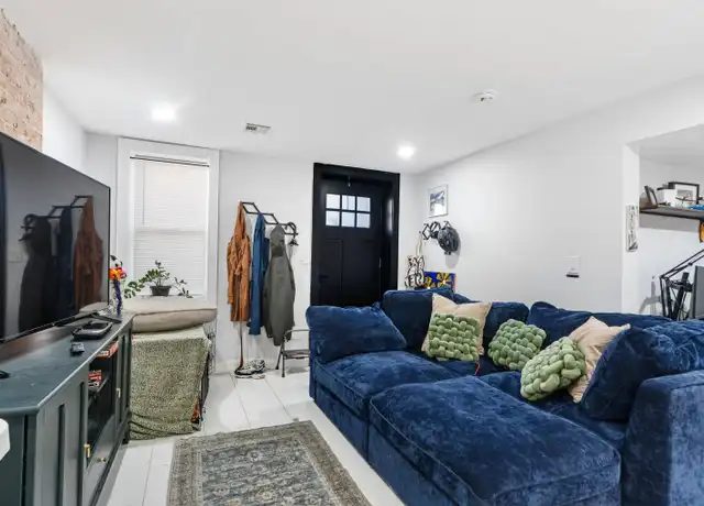 Property at 248 Whiton St Unit 1, Jersey City, NJ, 07304, 1 bed, 1 bath, [object Object]