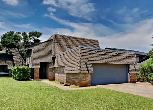 Property at 7203 Edenborough Dr, Oklahoma City, OK, 73132, 2 beds, 2.5 baths, [object Object]
