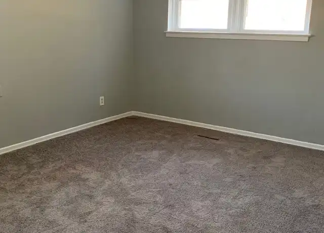 Property at 500 E 24th St Unit C08, Chester, PA, 19013, 1 bed, 1 bath, [object Object]