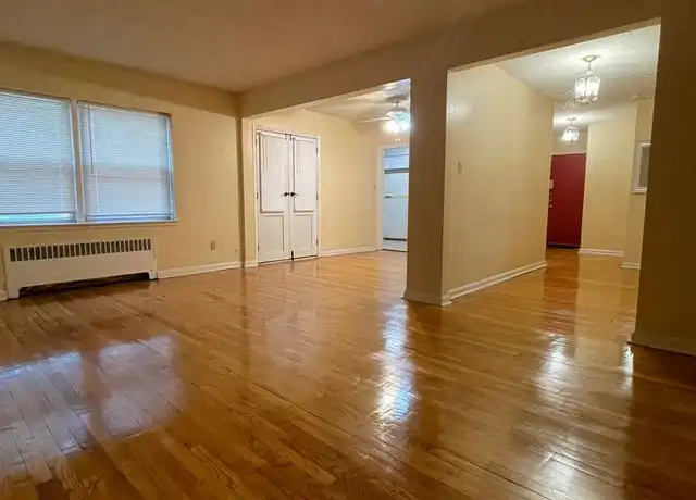 Property at 2557 W McNichols Rd Unit 10-104, Detroit, MI, 48221, 2 beds, 1 bath, [object Object]