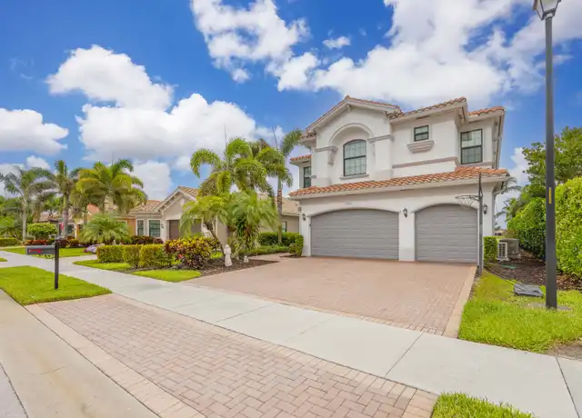 Property at 2875 Cinnamon Bay Cir, Naples, FL, 34119, 6 beds, 5 baths, [object Object]