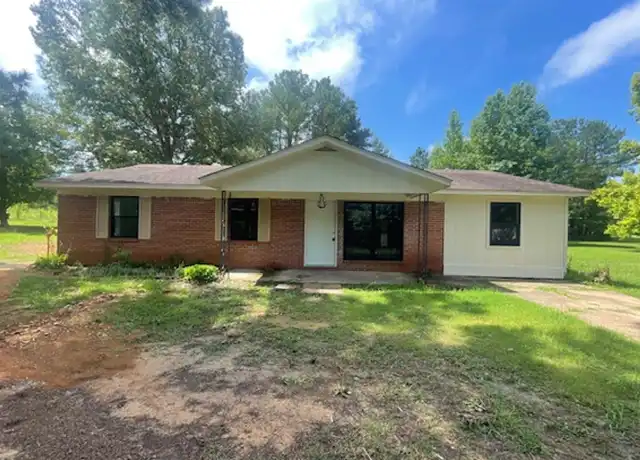 Property at 1102 Martin Luther King Jr Dr, Booneville, MS, 38829, 4 beds, 2 baths, [object Object]