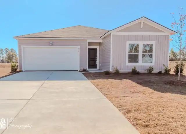 Property at 724 El Pepino Loop, SC, 29568, 4 beds, 2 baths, [object Object]