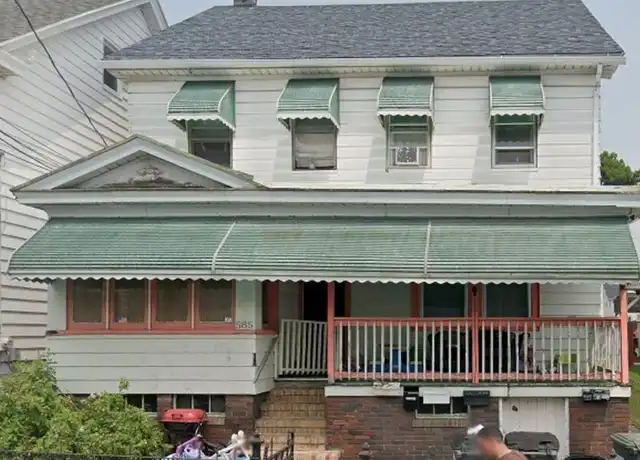 Property at 585 Arthur St Unit 3, Hazleton, PA, 18201, 1 bed, 1 bath, [object Object]