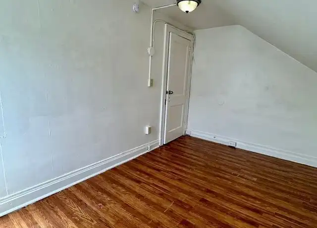Property at 585 Arthur St Unit 3, Hazleton, PA, 18201, 1 bed, 1 bath, [object Object]