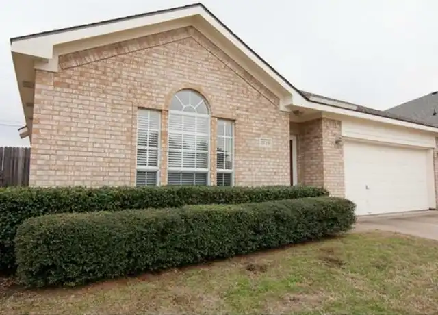 Property at 1520 Rancho Dominguez Rd, Corinth, TX, 76210, 3 beds, 2 baths, [object Object]