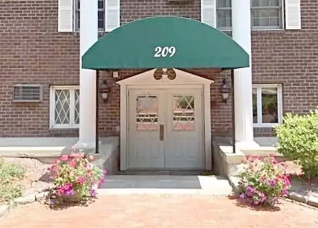 Property at 209 Great Rd Unit B3, Acton, MA, 01720, 1 bed, 1 bath, [object Object]