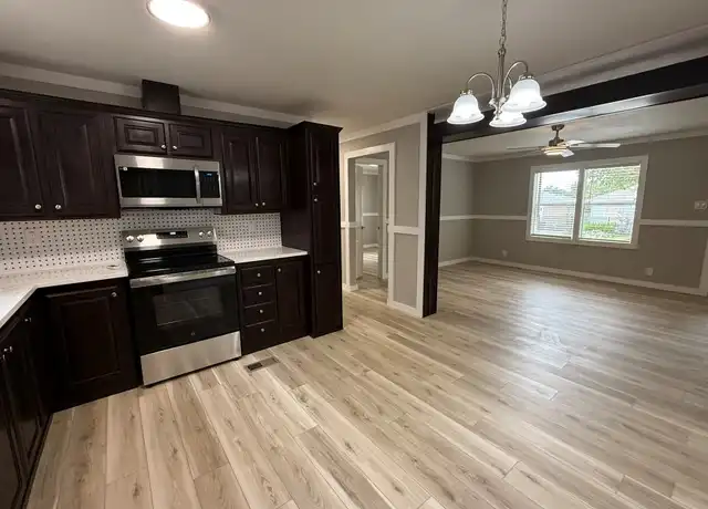 Property at 409 Regina Dr, Buda, TX, 78610, 3 beds, 2 baths, [object Object]