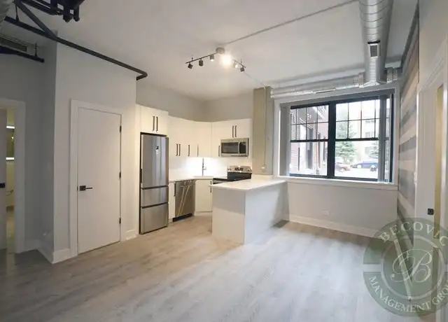 Property at 7645 N Sheridan Rd, Chicago, IL, 60626, 1 bed, 1 bath, [object Object]