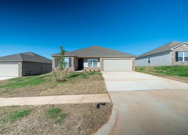 Property at 1317 S Silver Dr, Mustang, OK, 73064, 4 beds, 2 baths, [object Object]