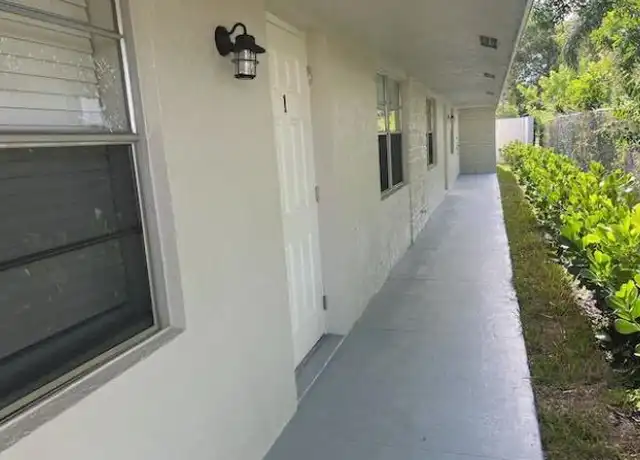 Property at 1611 S Johnson St, Lake Worth Beach, FL, 33460, 2 beds, 2 baths, [object Object]