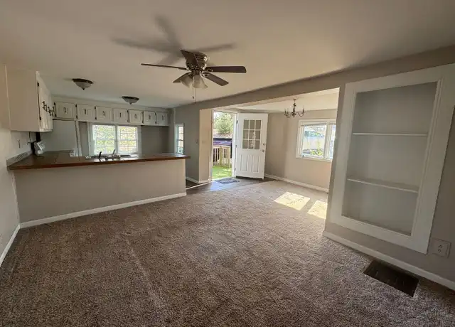 Property at 4600 Braselton Hwy, Hoschton, GA, 30548, 2 beds, 1 bath, [object Object]
