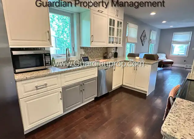 Property at 5532 35th Ave S, Minneapolis, MN, 55417, 3 beds, 2.5 baths, [object Object]