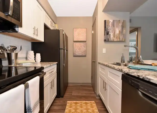 Property at The Element - 3200 Loch Ness Dr, Lexington, KY, 40517, 1-2 bed, 1 bath, [object Object]