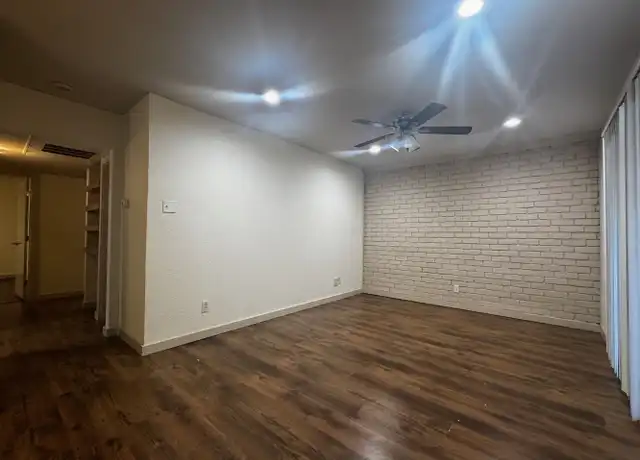 Property at 4123 Avondale Ave Unit 206-E, Dallas, TX, 75219, 2 beds, 2 baths, [object Object]