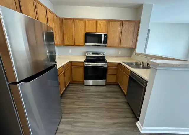 Property at 98 Devonshire Dr Unit 32-302, Scott Depot, WV, 25560, 2 beds, 2 baths, [object Object]