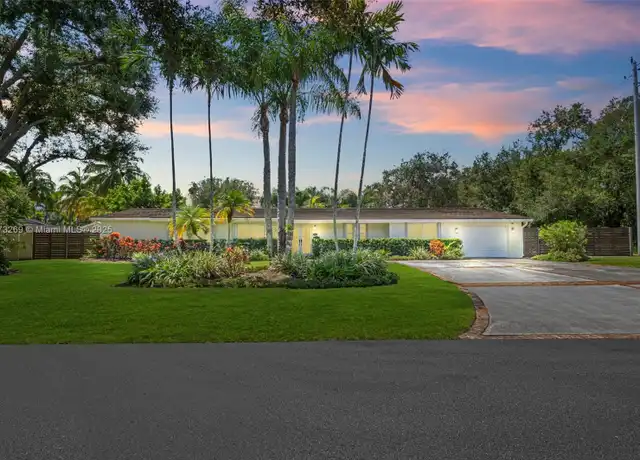 Property at 8260 SW 95th St, Miami, FL, 33156, 4 beds, 3 baths, [object Object]
