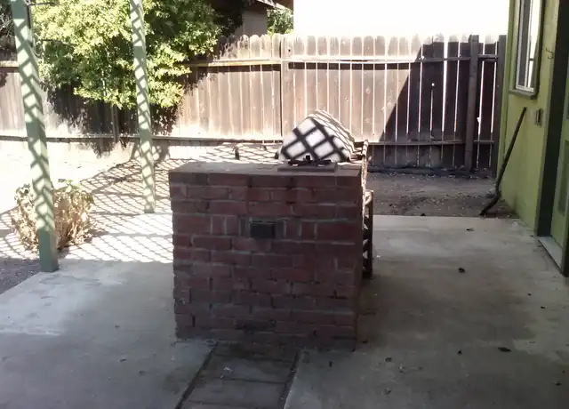 Property at 2033 Robert Way, Sacramento, CA, 95825, 3 beds, 1 bath, [object Object]