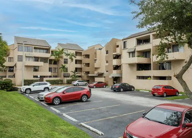 Property at 10400 SW 108th Ave Unit A203, Miami, FL, 33176, 2 beds, 1.5 baths, [object Object]