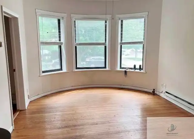 Property at 915 W Waveland Ave Unit 923-1D, Chicago, IL, 60613, 1 bed, 1 bath, [object Object]