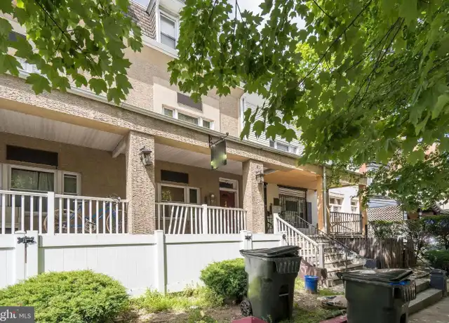 Property at 4439 Chestnut St Unit 1R, Philadelphia, PA, 19104, 2 beds, 1 bath, [object Object]