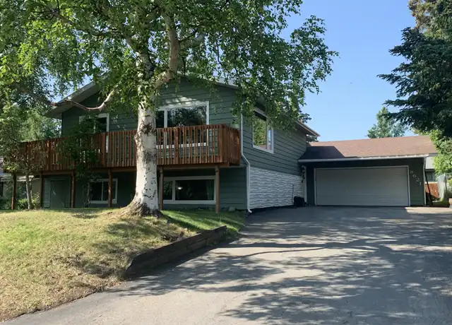 Property at 8621 Leeper Cir, Anchorage, AK, 99504, 4 beds, 2 baths, [object Object]