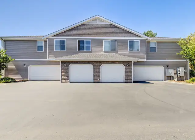 Photo of 12419 172nd St E, Puyallup, WA 98374