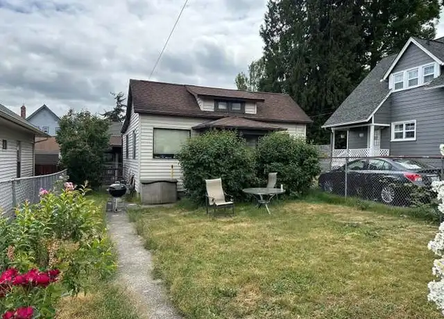 Property at 1229 8th St Unit 1, Bremerton, WA, 98337, 1 bed, 1 bath, [object Object]