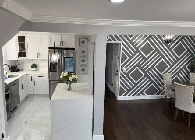 Property at 94 Oak St, Bayonne, NJ, 07002, 3 beds, 2 baths, [object Object]