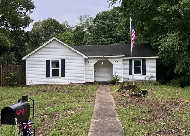 Property at 5 Markwood Ln, Jackson, TN, 38305, 3 beds, 2 baths, [object Object]