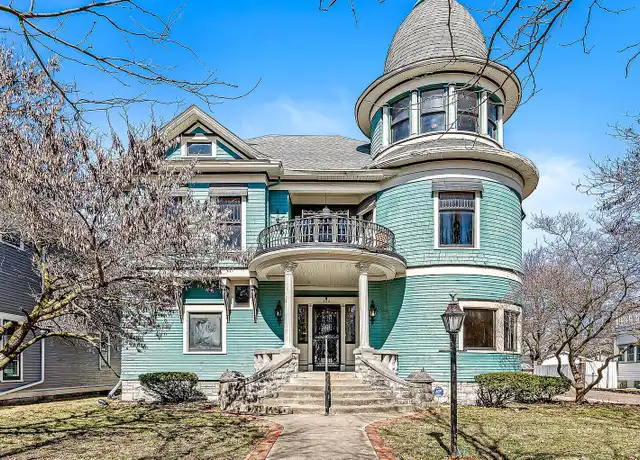 Property at 322 W 8th St, Anderson, IN, 46016, 6 beds, 4 baths, [object Object]