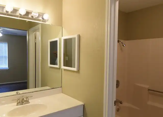 Property at 2722 San Jacinto Rd, Temple, TX, 76502, 3 beds, 2 baths, [object Object]