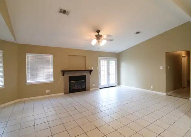 Property at 2722 San Jacinto Rd, Temple, TX, 76502, 3 beds, 2 baths, [object Object]