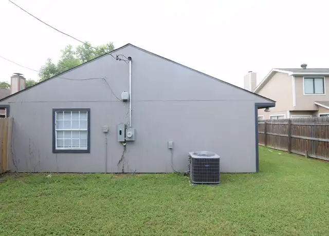 Property at 2722 San Jacinto Rd, Temple, TX, 76502, 3 beds, 2 baths, [object Object]