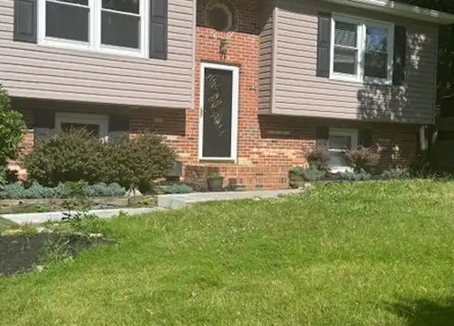 Property at 704 Candle Ridge Ct, Fredericksburg, VA, 22407, 3 beds, 2 baths, [object Object]