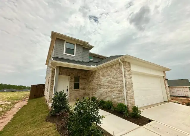 Property at 12198 Ridge Top Dr, Panorama Village, TX, 77304, 3 beds, 2.5 baths, [object Object]
