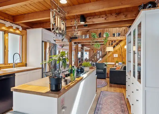 Property at 807 Boston Post Rd, Sudbury, MA, 01776, 4 beds, 2.5 baths, [object Object]