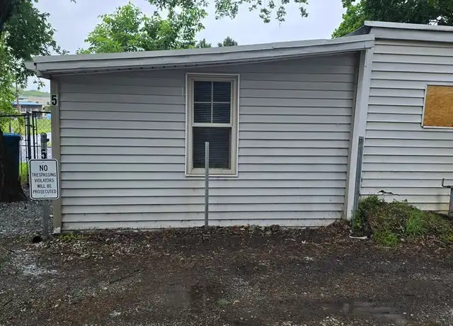 Property at 2100 W Mason Ave Unit 5, York, PA, 17404, 3 beds, 1 bath, [object Object]