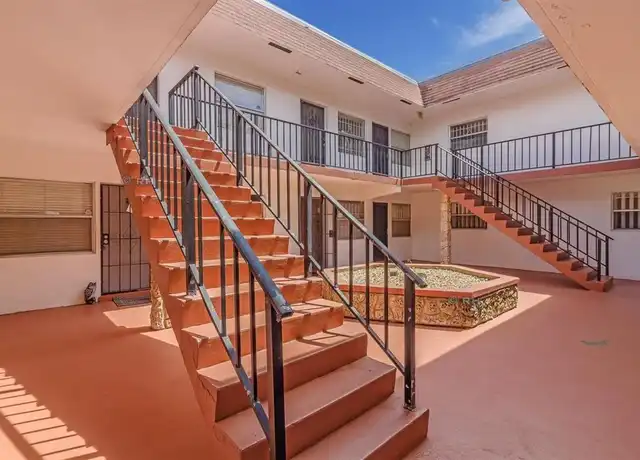 Property at 230 SW 1st St Unit G8, Pompano Beach, FL, 33060, 2 beds, 2 baths, [object Object]