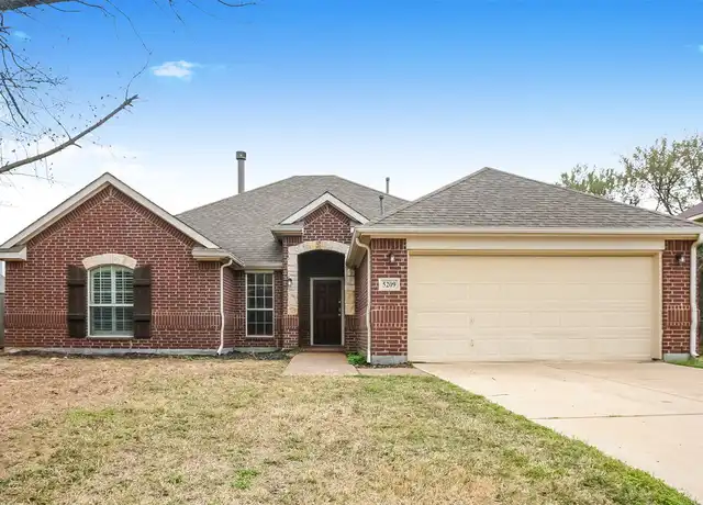Property at 5209 Meadow Chase Ln, Flower Mound, TX, 75028, 3 beds, 2 baths, [object Object]