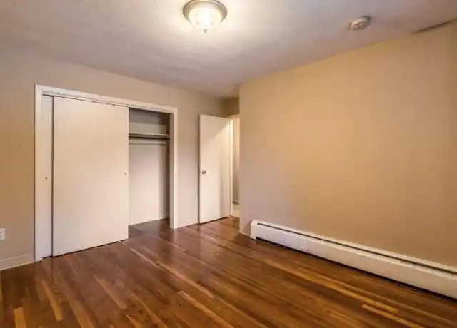 Property at 430 Meshanticut Valley Pkwy, Cranston, RI, 02920, 2 beds, 1 bath, [object Object]